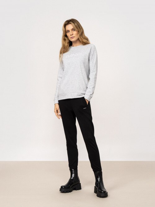 Women's crewneck