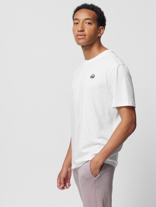 Men's T-shirt with embroidery