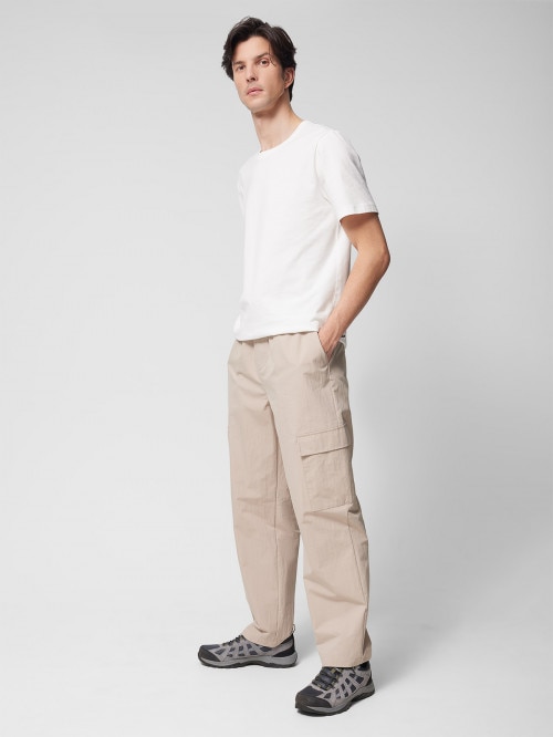 Men's casual trousers with cargo pockets