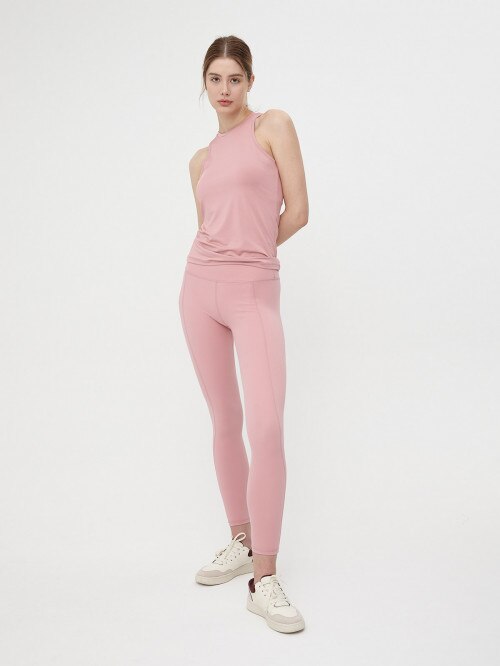 Women's active top